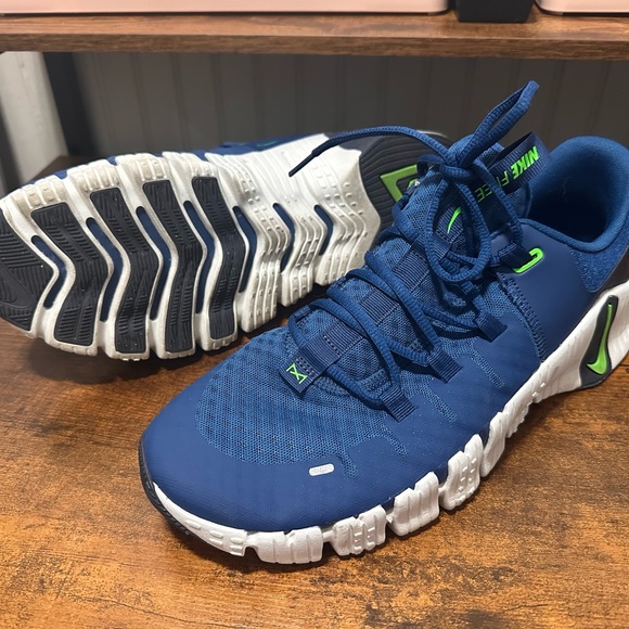 Nike Other - Nike Free Metcon 5 Court Blue and White Athletic Shoes-12